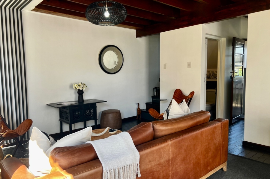 2 Bedroom Property for Sale in Heatherlands Western Cape